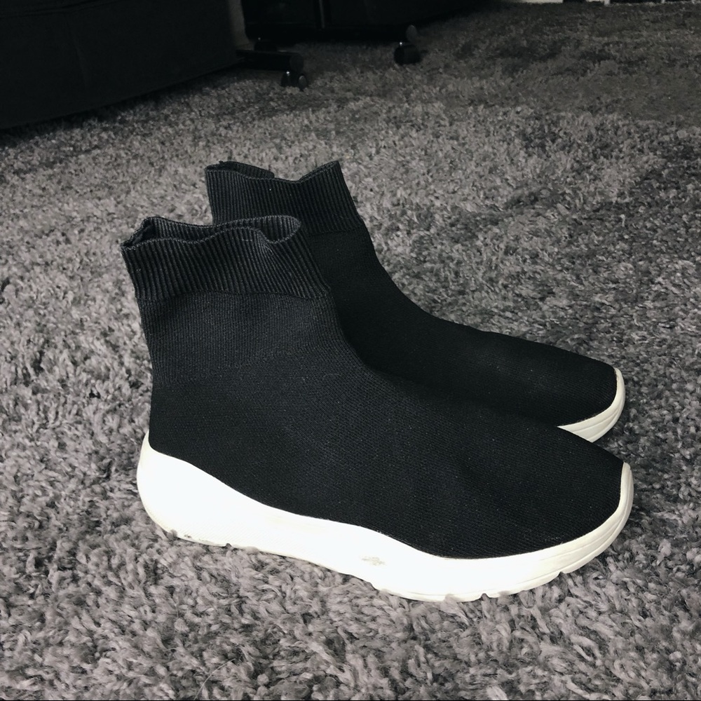 Steve Madden sock shoes